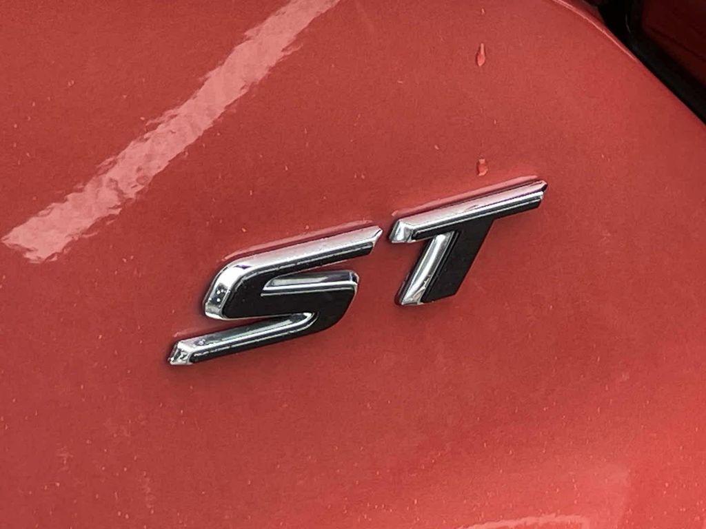 used 2024 Buick Encore GX car, priced at $23,925