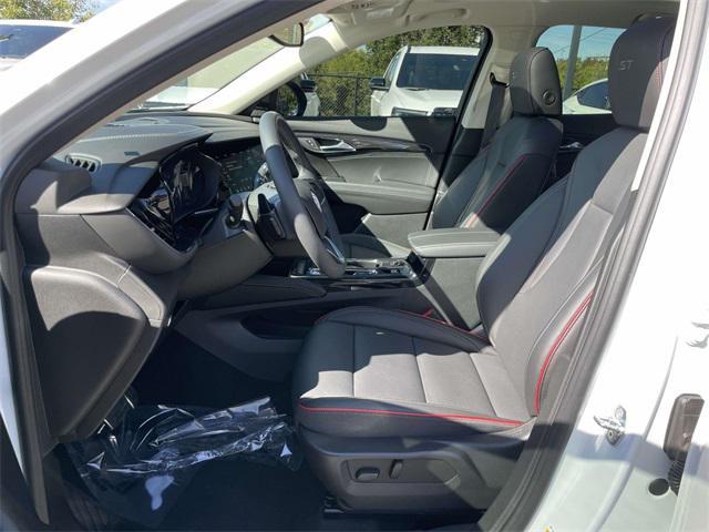used 2023 Buick Envision car, priced at $30,904