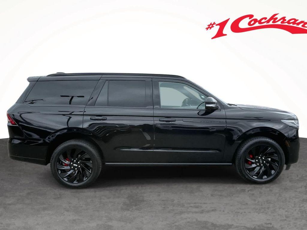 used 2025 Lincoln Navigator car, priced at $95,852