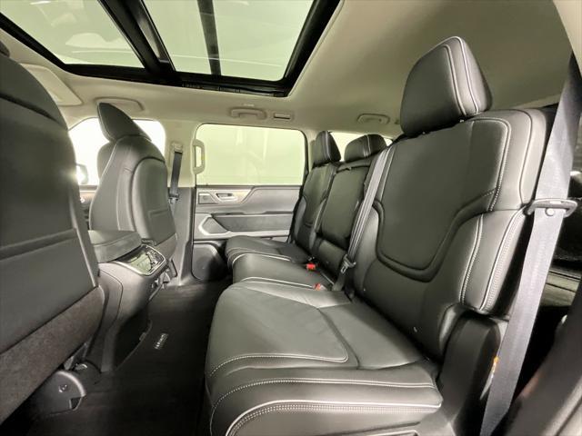 new 2025 INFINITI QX80 car, priced at $98,785