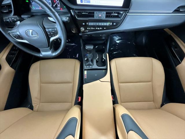 used 2023 Lexus ES 300h car, priced at $35,591