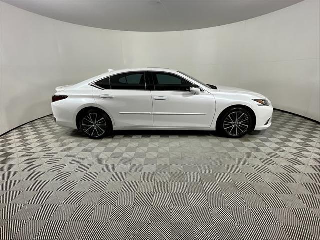 used 2023 Lexus ES 300h car, priced at $35,591