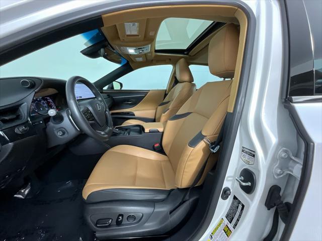 used 2023 Lexus ES 300h car, priced at $35,591