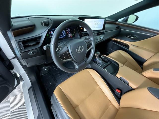 used 2023 Lexus ES 300h car, priced at $35,591