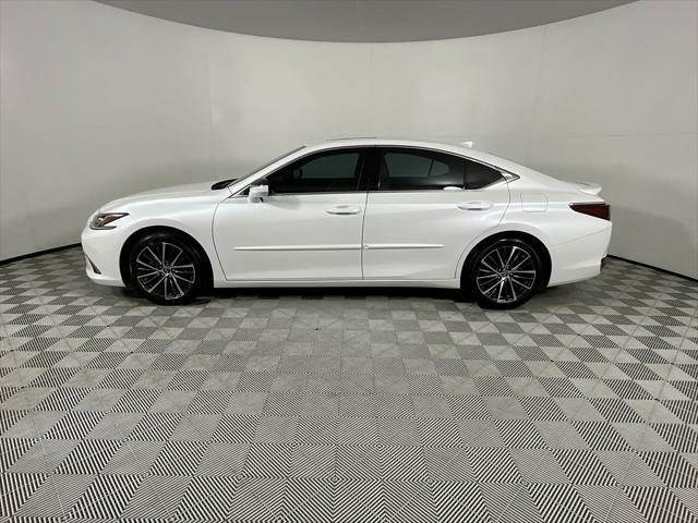used 2023 Lexus ES 300h car, priced at $35,591