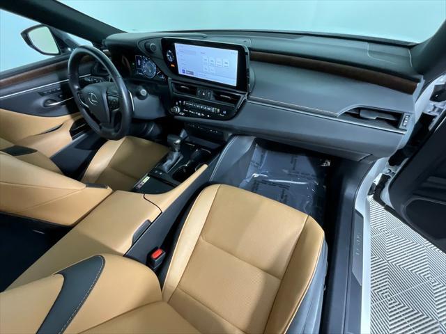used 2023 Lexus ES 300h car, priced at $35,591