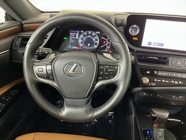 used 2023 Lexus ES 300h car, priced at $35,591