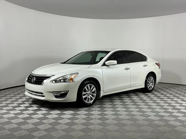used 2015 Nissan Altima car, priced at $9,991