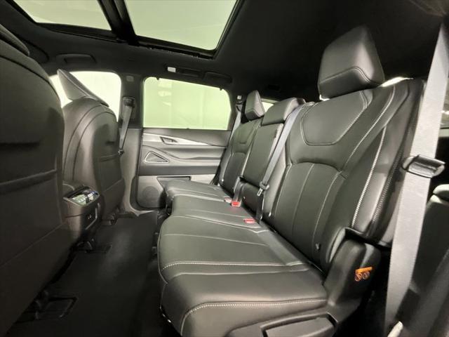 new 2025 INFINITI QX60 car, priced at $63,070