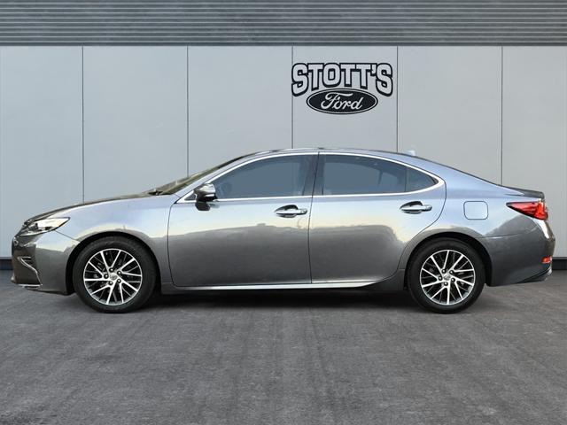 used 2018 Lexus ES 350 car, priced at $21,499