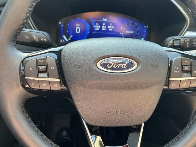 used 2022 Ford Escape car, priced at $25,920
