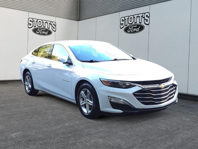 used 2022 Chevrolet Malibu car, priced at $21,859