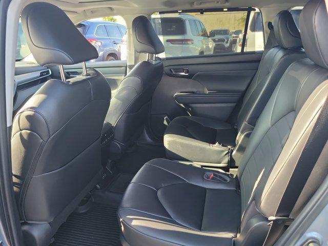 used 2023 Toyota Highlander car, priced at $34,979