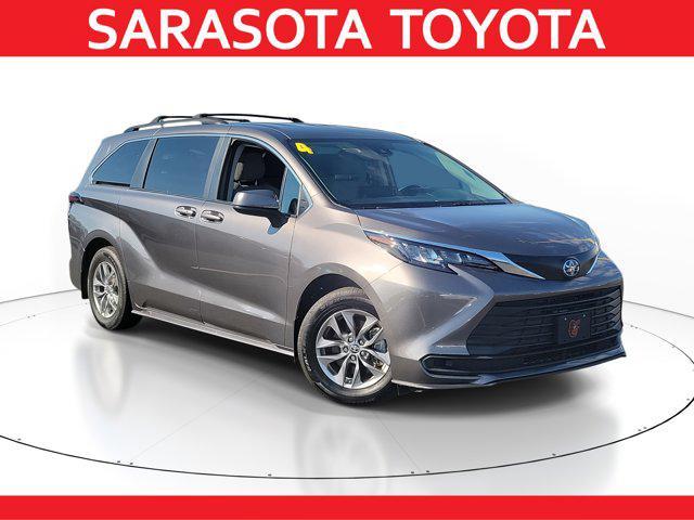 used 2024 Toyota Sienna car, priced at $38,224