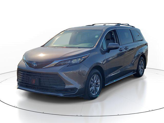 used 2024 Toyota Sienna car, priced at $38,224