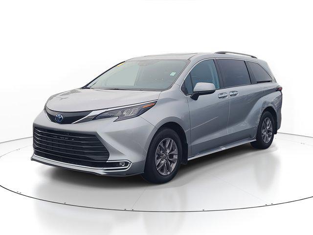 used 2024 Toyota Sienna car, priced at $41,399