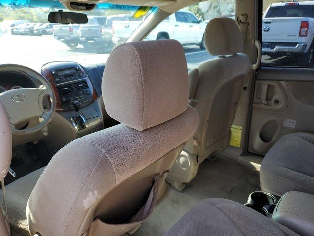 used 2004 Toyota Sienna car, priced at $3,995