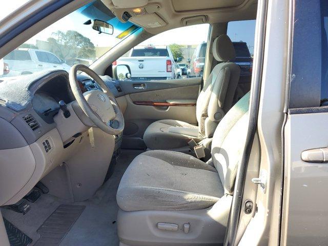 used 2004 Toyota Sienna car, priced at $3,695