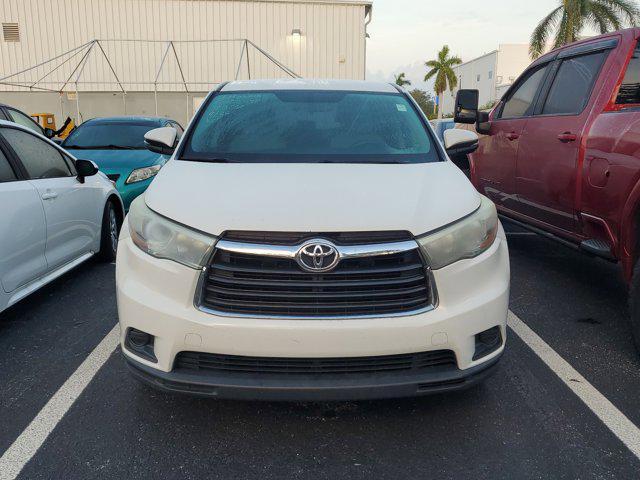 used 2016 Toyota Highlander car, priced at $15,495