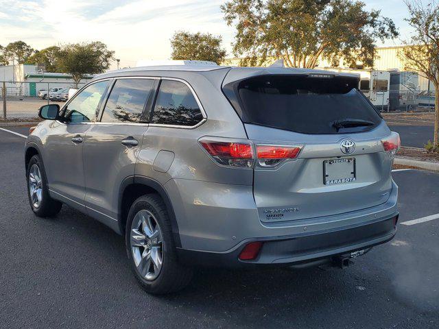 used 2015 Toyota Highlander car, priced at $22,995