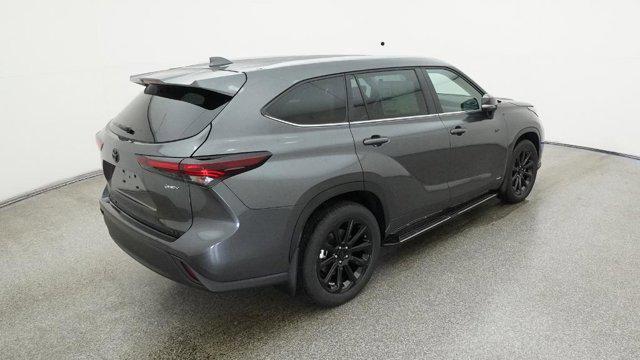 new 2025 Toyota Highlander Hybrid car, priced at $53,085