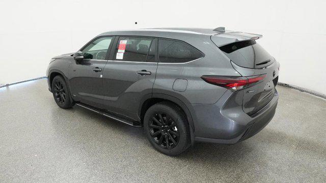 new 2025 Toyota Highlander Hybrid car, priced at $53,085