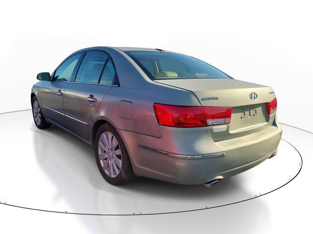 used 2009 Hyundai Sonata car, priced at $3,215