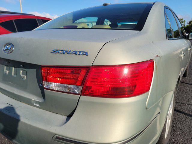 used 2009 Hyundai Sonata car, priced at $3,215
