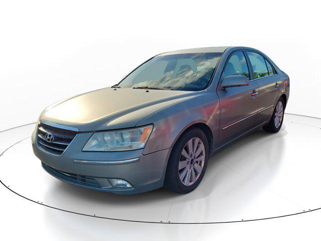 used 2009 Hyundai Sonata car, priced at $3,215