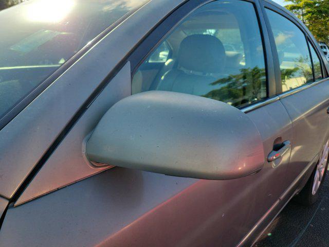 used 2009 Hyundai Sonata car, priced at $3,215