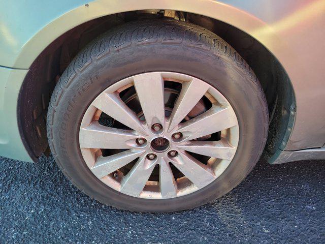 used 2009 Hyundai Sonata car, priced at $3,215