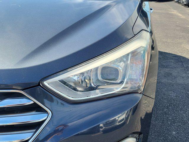 used 2015 Hyundai Santa Fe car, priced at $5,595