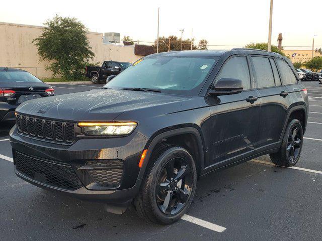 used 2024 Jeep Grand Cherokee car, priced at $36,399