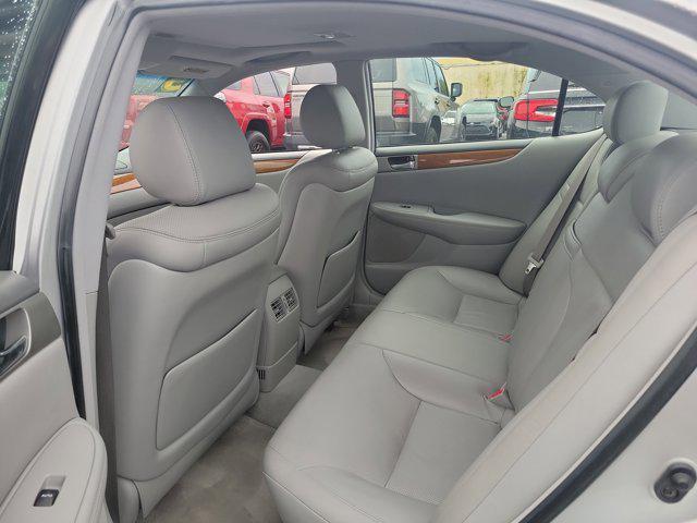 used 2005 Lexus ES 330 car, priced at $7,495
