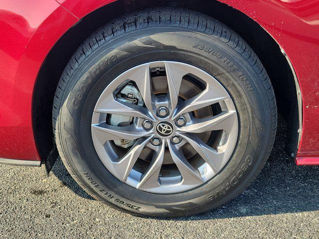used 2023 Toyota Sienna car, priced at $40,850