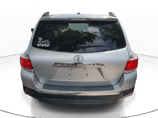 used 2012 Toyota Highlander car, priced at $13,487