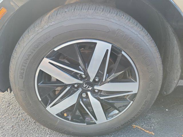used 2021 Kia Sorento car, priced at $19,474