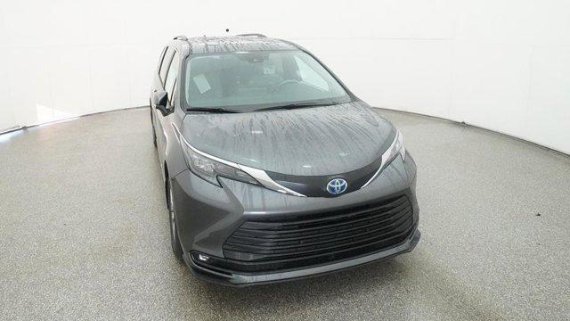 new 2025 Toyota Sienna car, priced at $48,969