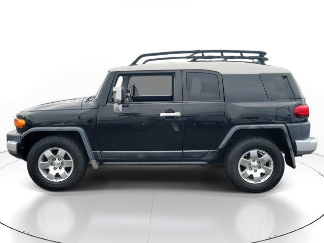 used 2007 Toyota FJ Cruiser car, priced at $6,898