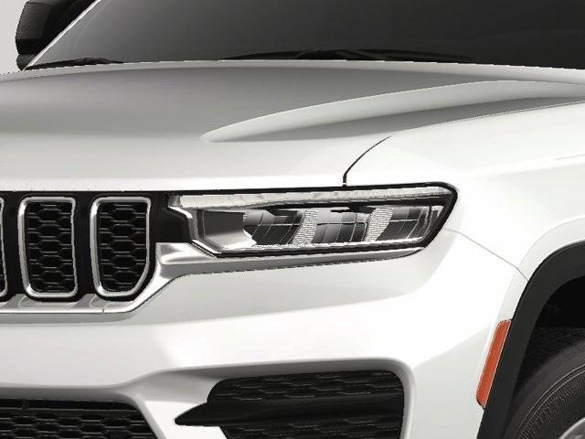 new 2025 Jeep Grand Cherokee car, priced at $37,575