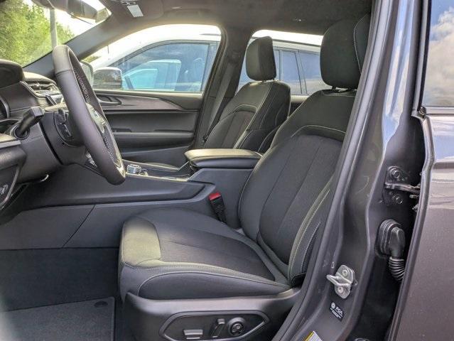 new 2025 Jeep Grand Cherokee L car, priced at $41,429