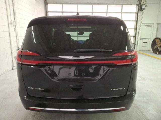 used 2023 Chrysler Pacifica car, priced at $32,000