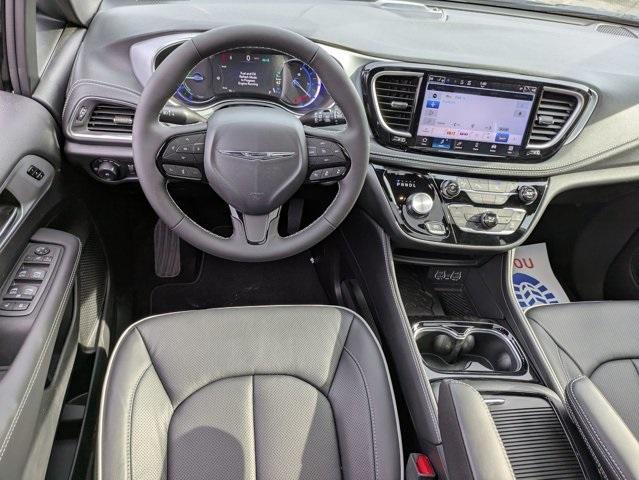 new 2025 Chrysler Pacifica Hybrid car, priced at $51,780