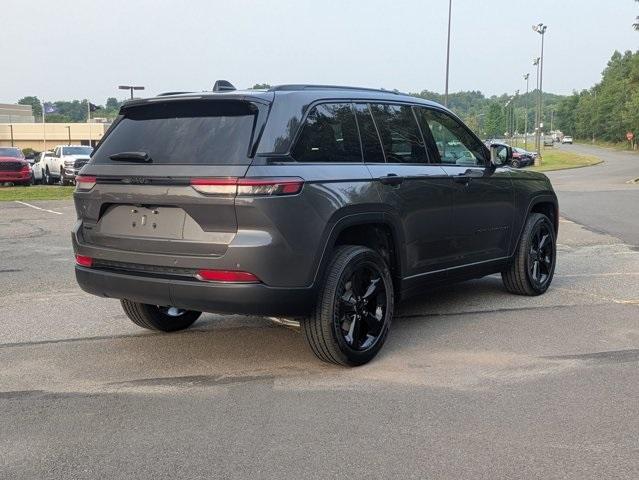 new 2025 Jeep Grand Cherokee car, priced at $41,366