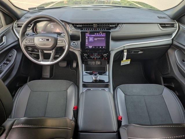 new 2025 Jeep Grand Cherokee car, priced at $41,366