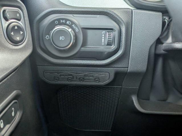 new 2025 Jeep Wrangler car, priced at $44,137