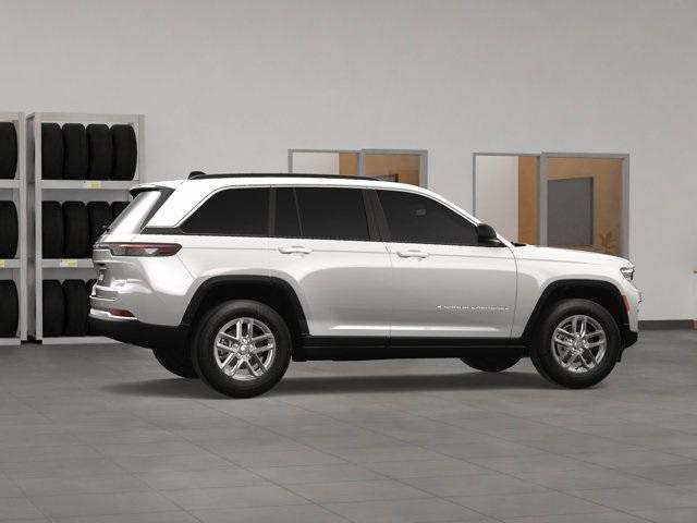 new 2025 Jeep Grand Cherokee car, priced at $37,575