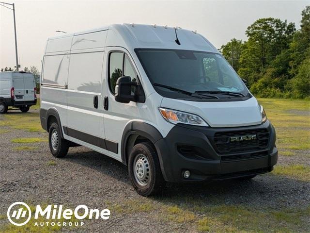 new 2025 Ram ProMaster 2500 car, priced at $47,405