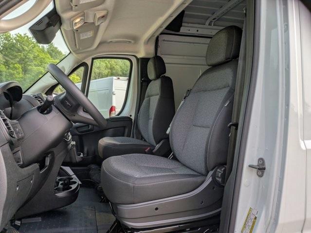 new 2025 Ram ProMaster 2500 car, priced at $47,405