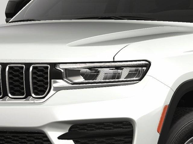 new 2025 Jeep Grand Cherokee car, priced at $36,775